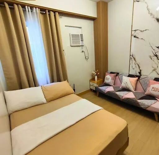 Trees Residences Staycation Evol's Place * Manila
