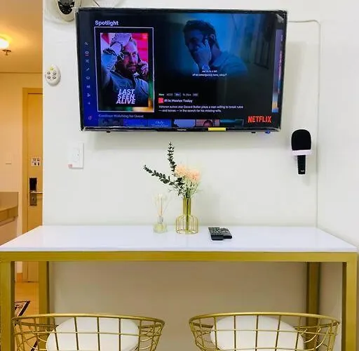 Trees Residences Staycation Evol's Place Apartamento